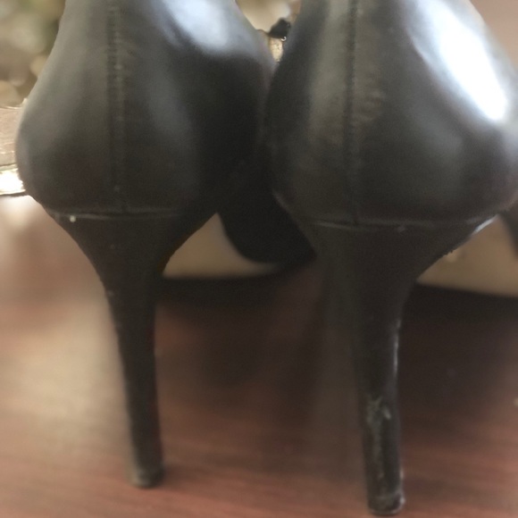 Ann Taylor black heels - Picture 2 of 3